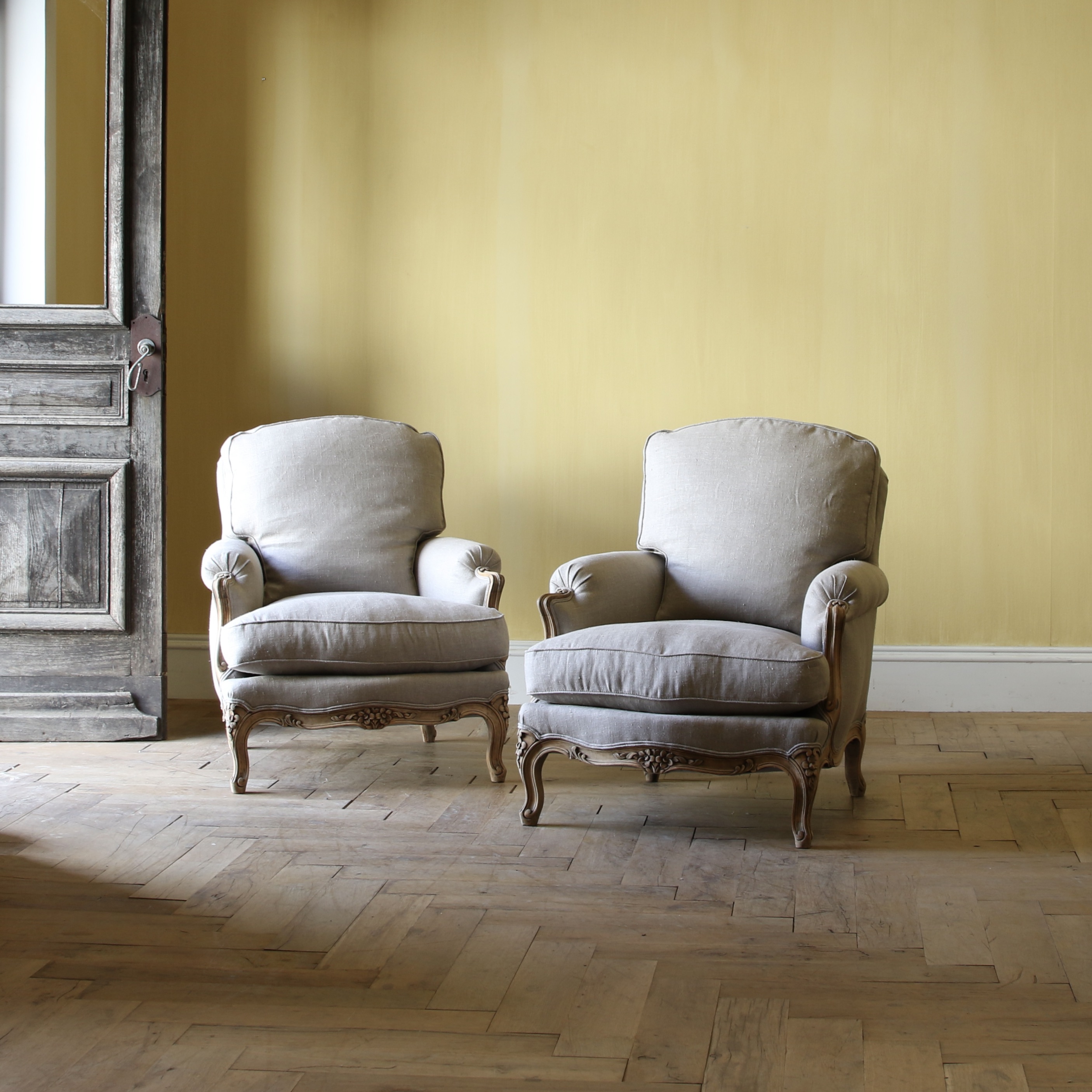 155-87 - Pair of Louis XV Armchairs